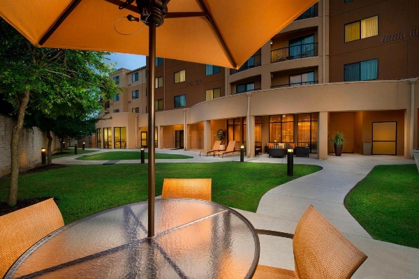 Courtyard by Marriott San Antonio SeaWorld/Lackland image 6